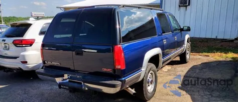1999 GMC Suburban K2500 из США, поврежденный, VIN 3GKGK26R4XG505804